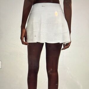 Lululemon Pace Rival 14” White Tennis/Mini Skirt